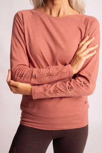 Bild von Longsleeve Shirt Priya in perlrosa von The Spirit of OM