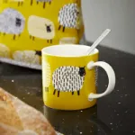 Bild von Dotty Sheep New Bone China Mug - Ulster Weavers