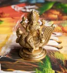 Bild von Lakshmi auf Pfau 11cm