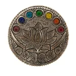 Bild von Lotusblume mit Chakraglassteinchen