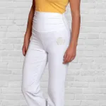 Bild von Yogahose lang mit Umschlagbund in weiss von The Spirit of OM