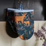 Bild von Connie the Cow Microwave Mitts - Ulster Weavers