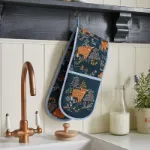 Bild von Connie the Cow Double Oven Glove - Ulster Weavers