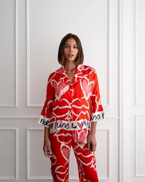 Bild von Bluse Loose Cut Kiss Me XXL (Variante von PJ) - by vivi.