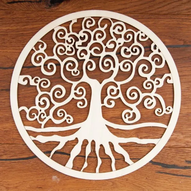 Bild von Yggdrasil aus Holz 24 cm