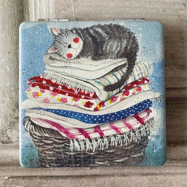 Bild von LAUNDRY BASKET COMPACT MIRROR