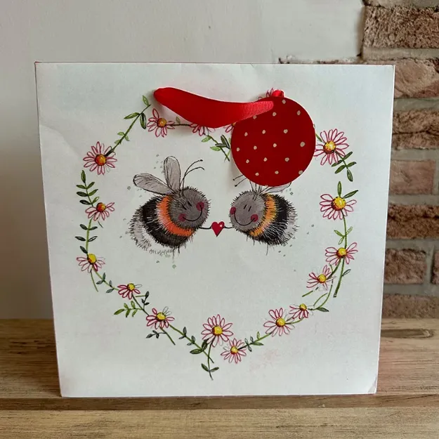Bild von BEES AND HEART GIFT BAG MEDIUM