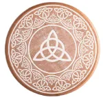 Bild von Energieplatte Triqueta aus MDF