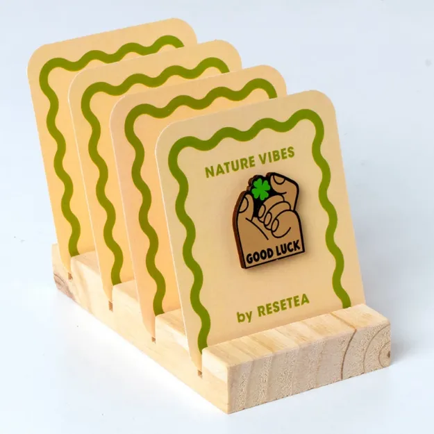 Bild von Good Luck - Pin Display (8 pcs)