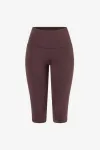 Bild von Yoga Leggings Capri Vana in braun von The Spirit of Om