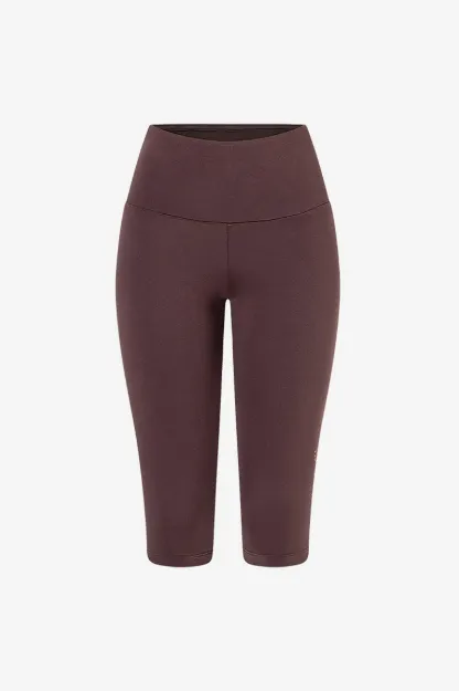 Bild von Yoga Leggings Capri Vana in braun von The Spirit of Om