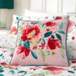 Bild von Abstract Poppy Red Filled Cushion - 43 x 43 cm