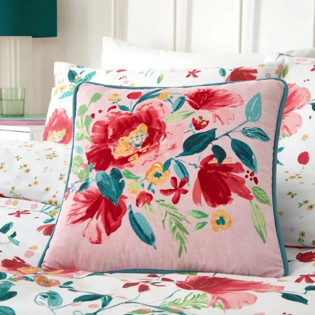 Bild von Abstract Poppy Red Filled Cushion - 43 x 43 cm