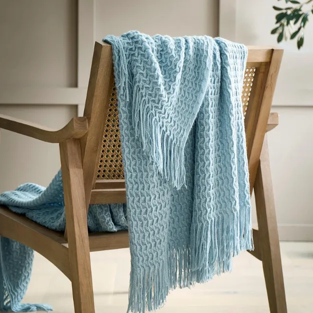 Bild von Textured Knit Blue Throw - 130 x 180 cm