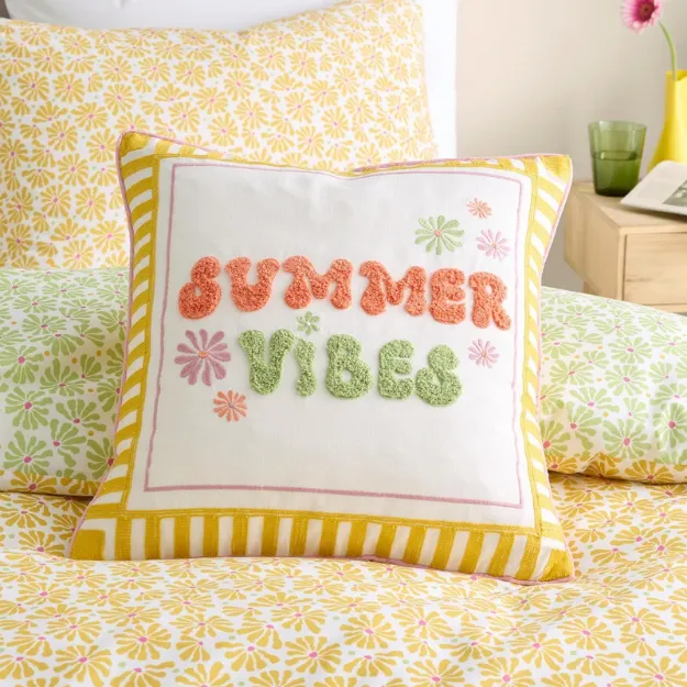 Bild von Summer Vibes Slogan Multi Filled Cushion - 43 x 43 cm - Kissenfüllung inkl.