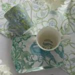 Bild von Palm Court Multi Mug and Tray Set - 14.5 x 21 x 10.5 cm