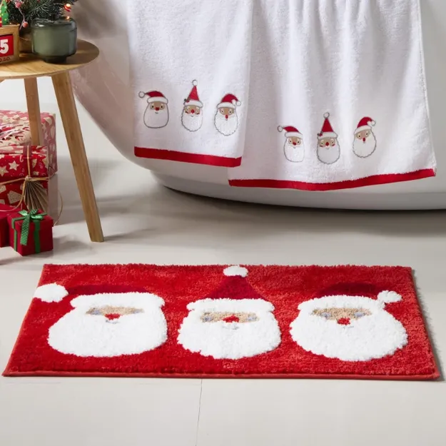 Bild von Jolly Santa Red Bath Mat - 50 x 80 cm